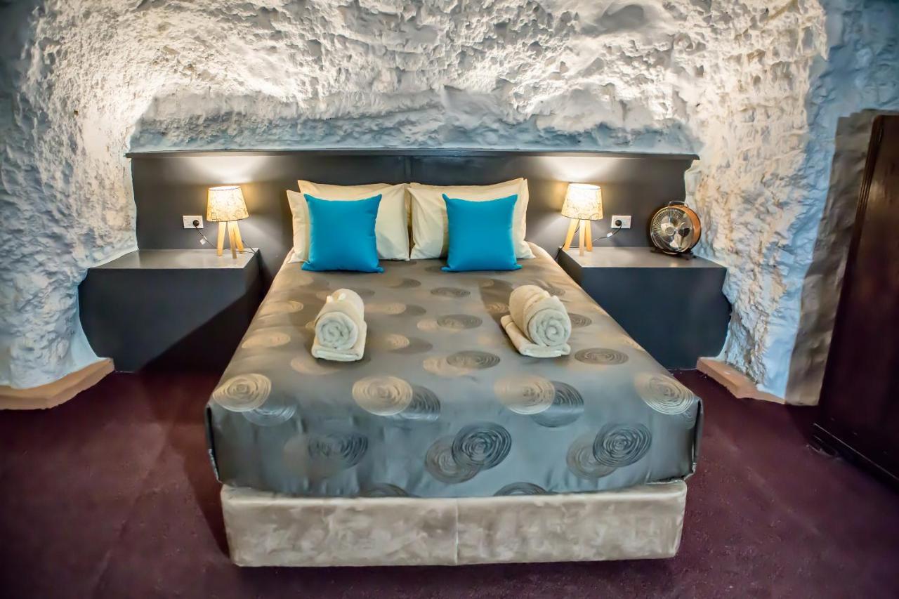 White Cliffs Underground Motel Dış mekan fotoğraf